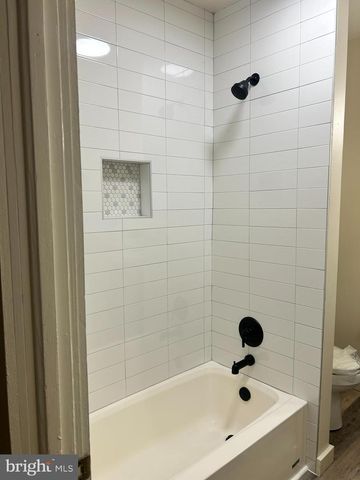 831 W WASHINGTON ST W, Hagerstown, MD 21740