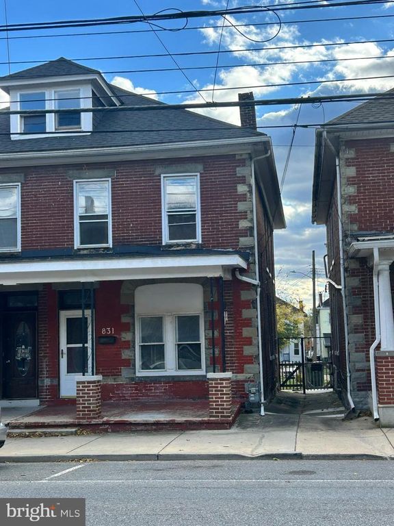 831 W WASHINGTON ST W, Hagerstown, MD 21740