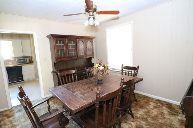 812 John Paul Jones Ave, Leesville, LA 71446