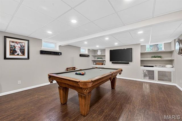 6 Ridgemoor Drive, Clayton, MO 63105