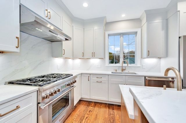 7 Powder House Lane 13, Walpole, MA 02032