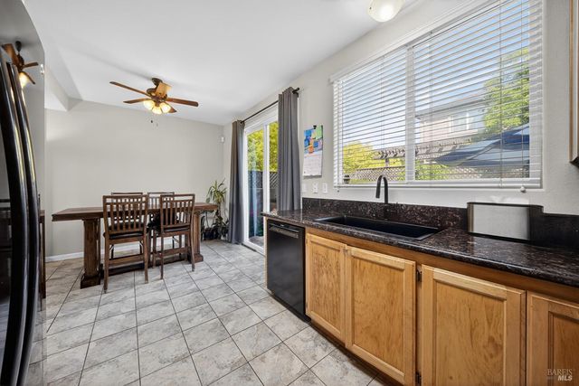 2400 Taylor Mountain Pl, Santa Rosa, CA 95404