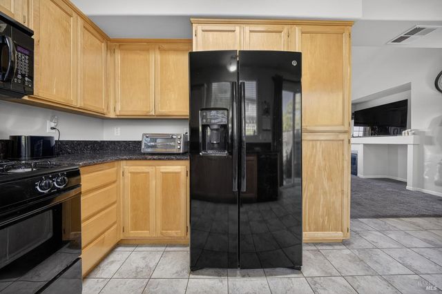 2400 Taylor Mountain Pl, Santa Rosa, CA 95404