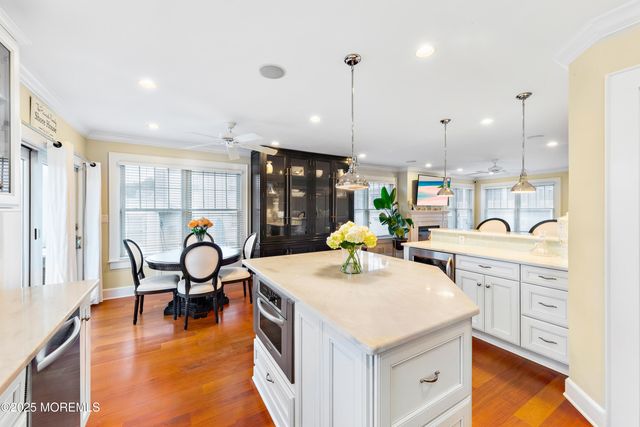 6 Via Ripa Way, Sea Bright, NJ 07760