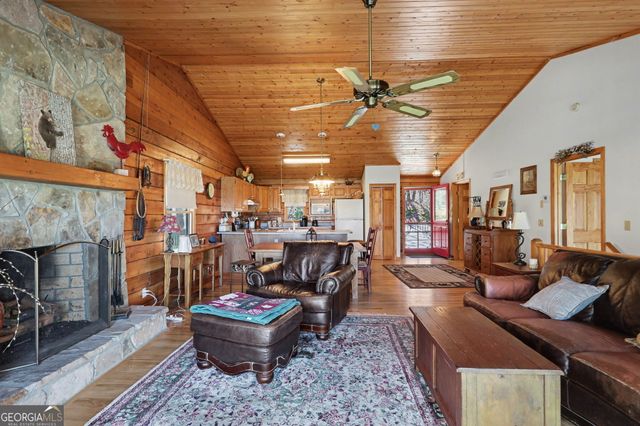 437 Highpoint Drive, Scaly Mountain, NC 28775