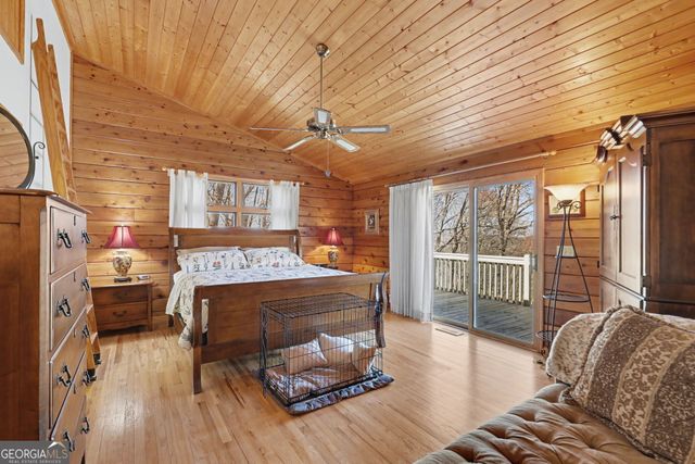 437 Highpoint Drive, Scaly Mountain, NC 28775