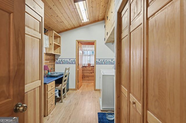 437 Highpoint Drive, Scaly Mountain, NC 28775