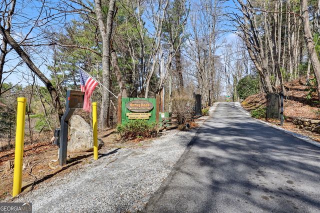 437 Highpoint Drive, Scaly Mountain, NC 28775