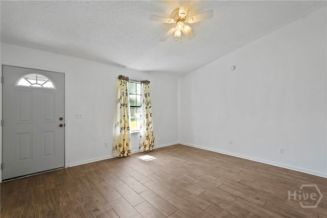 1352 Forest Lake Drive, Hinesville, GA 31313