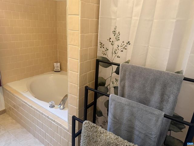 547 FOREST HILL RD, Gordonsville, VA 22942