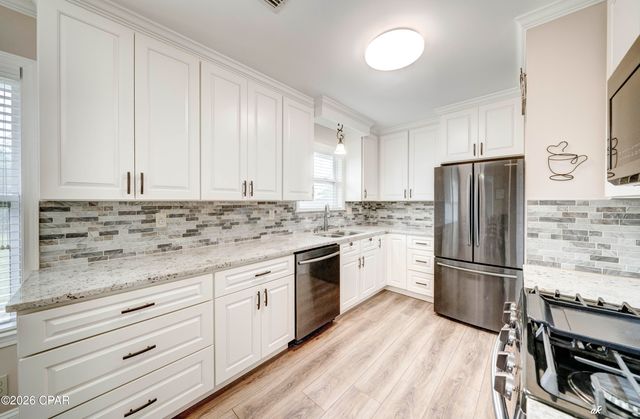 5704 Ivy Road, Panama City, FL 32404
