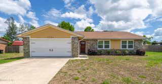 5704 Ivy Road, Panama City, FL 32404