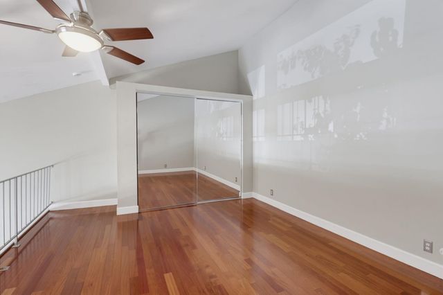 707 Fathom Drive 208, San Mateo, CA 94404