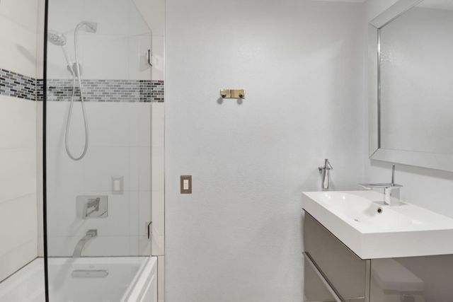 707 Fathom Drive 208, San Mateo, CA 94404