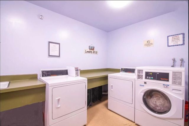 707 Fathom Drive 208, San Mateo, CA 94404