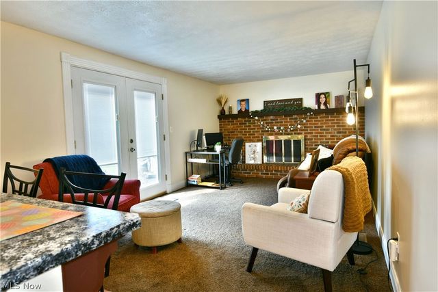 353 Stahl Avenue, Cortland, OH 44410