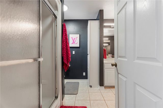 13354 E 520 Road, Colcord, OK 74338