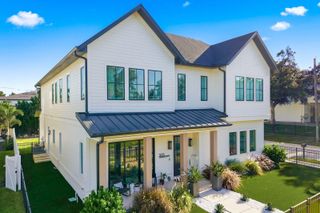 501 W WARREN AVENUE 2, Tampa, FL 33602