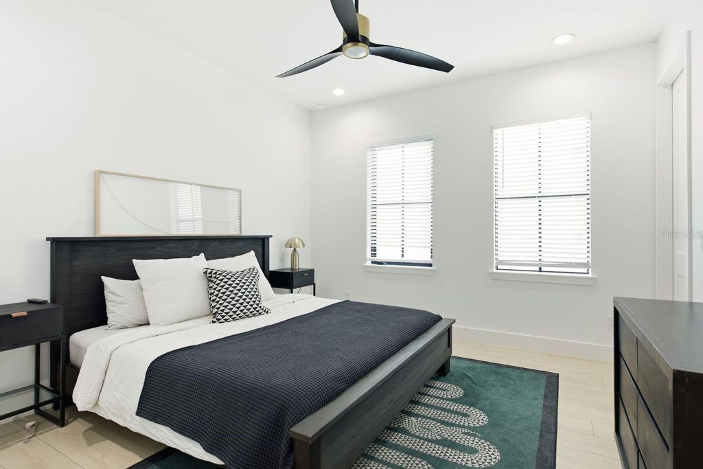 Image 32 of property listing at 501 W WARREN AVENUE 2, Tampa, FL 33602