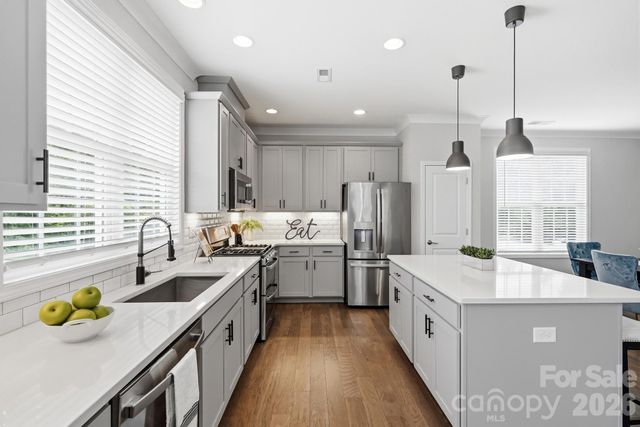 9406 Kings Parade Boulevard, Charlotte, NC 28273