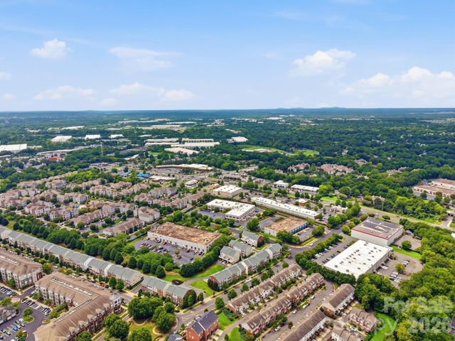 9406 Kings Parade Boulevard, Charlotte, NC 28273