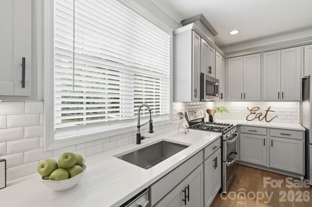 9406 Kings Parade Boulevard, Charlotte, NC 28273