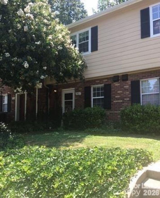 2937 Heathstead Place, Charlotte, NC 28210