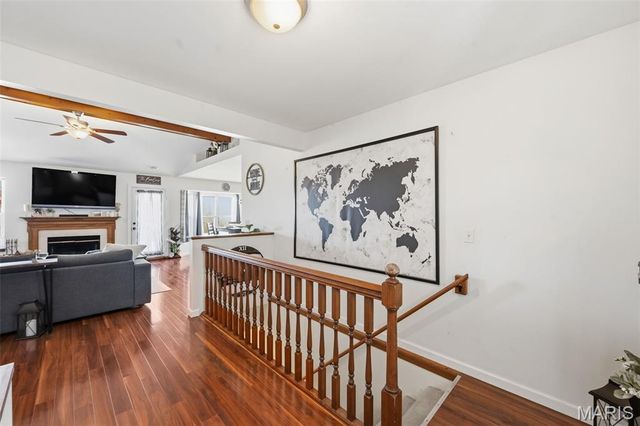 31 Asherton Drive, St Peters, MO 63376