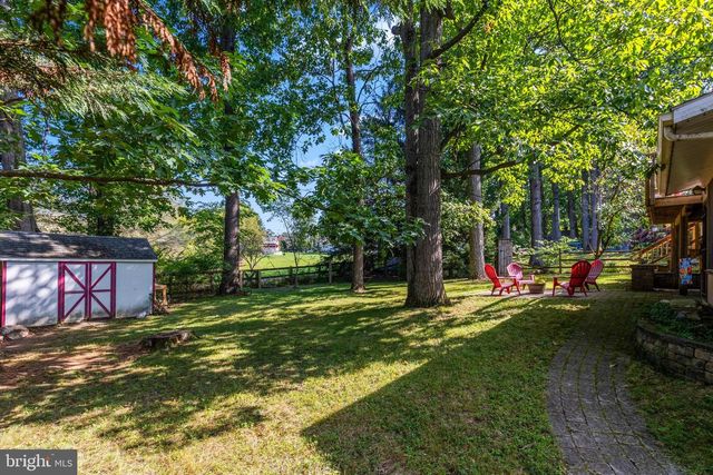 50 SHERIDAN DR, Hanover, PA 17331