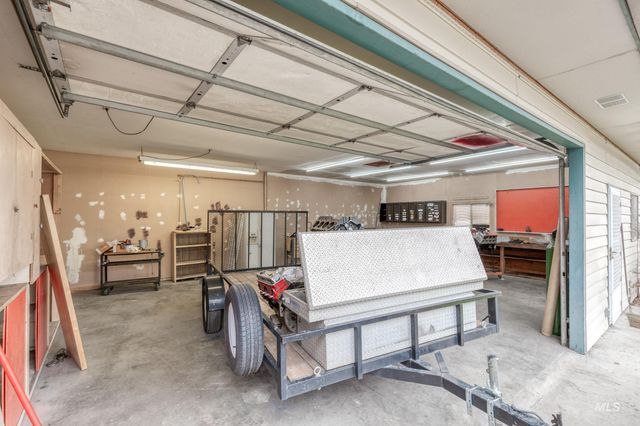 11127 W W Mowhawk Dr., Boise, ID 83709