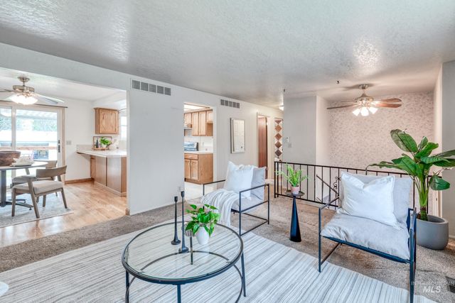 11127 W W Mowhawk Dr., Boise, ID 83709