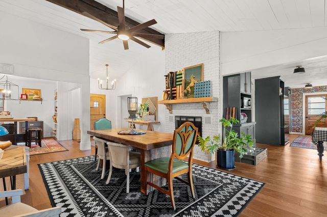 102 Oakwood Drive, Branson, MO 65616