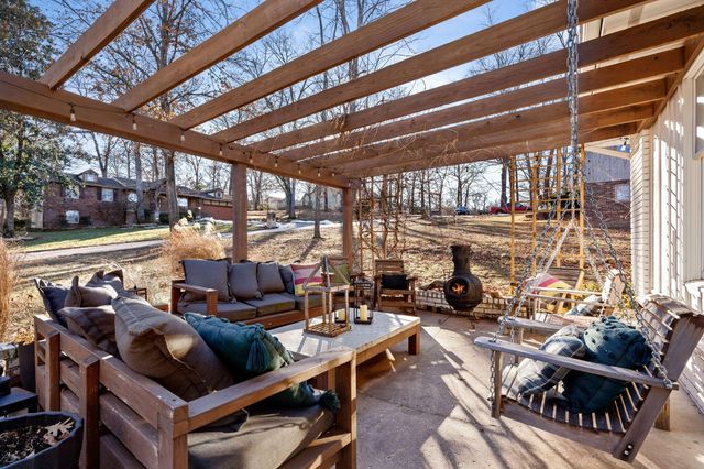 102 Oakwood Drive, Branson, MO 65616