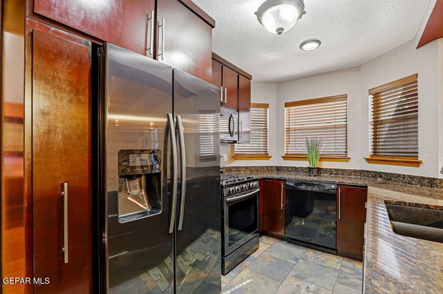 1360 MICHELANGELO Drive, El Paso, TX 79936