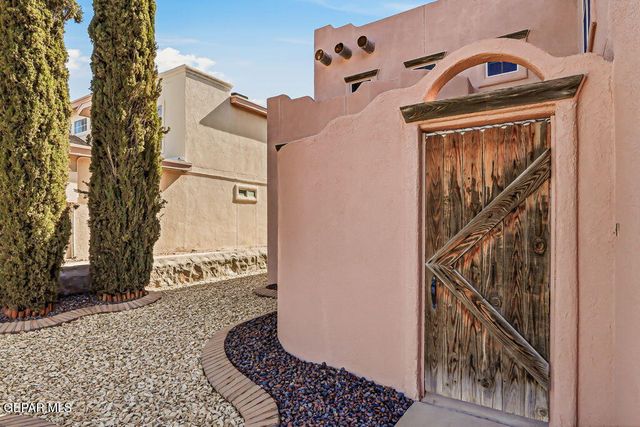 1360 MICHELANGELO Drive, El Paso, TX 79936