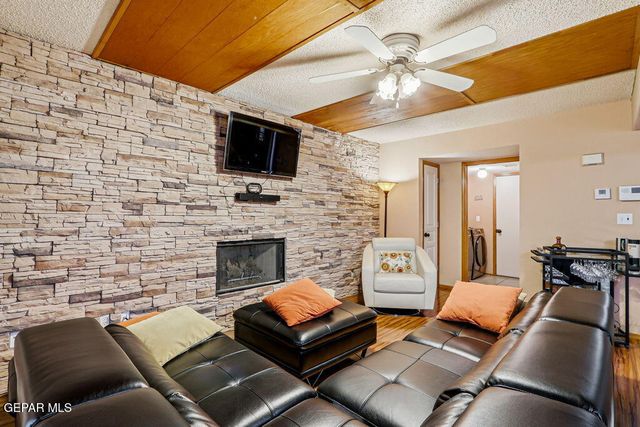 1360 MICHELANGELO Drive, El Paso, TX 79936