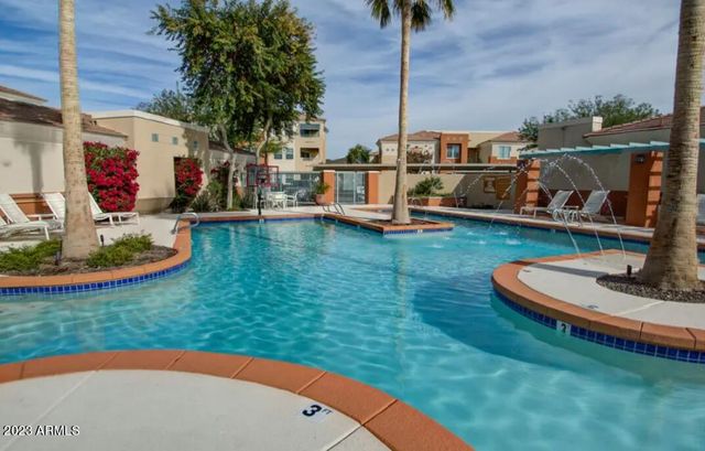 28575 N BLACK CANYON Highway 3, Phoenix, AZ 85085