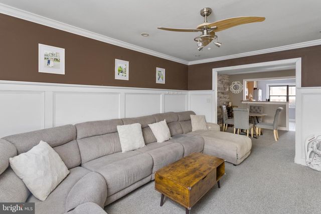 912 SILVER CT, Hamilton, NJ 08690