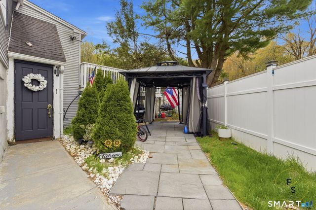 135 Newell Avenue, Bristol, CT 06010