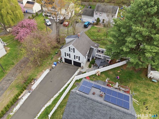 135 Newell Avenue, Bristol, CT 06010