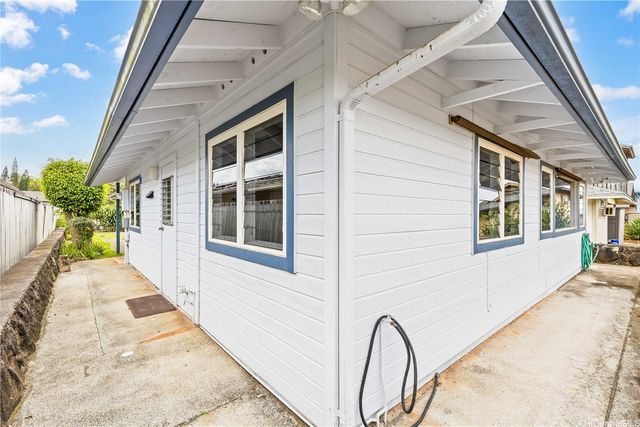 95-389 Lanikuhana Avenue, Mililani, HI 96789