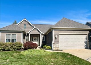 8737 Wild Flower Way, Mentor, OH 44060