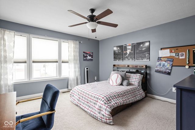 7720 Eagle Crescent Drive, Zionsville, IN 46077