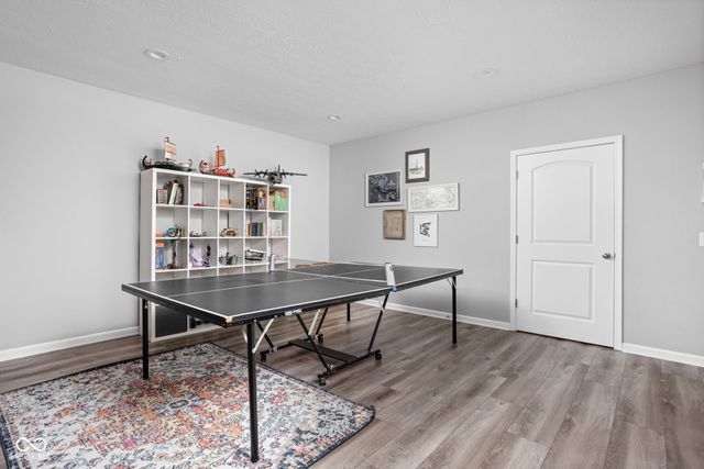 7720 Eagle Crescent Drive, Zionsville, IN 46077