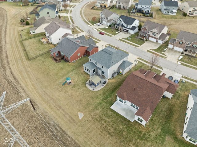 7720 Eagle Crescent Drive, Zionsville, IN 46077