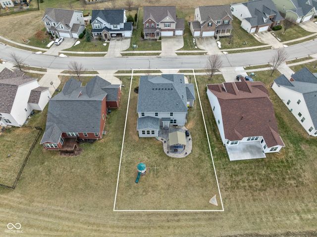 7720 Eagle Crescent Drive, Zionsville, IN 46077