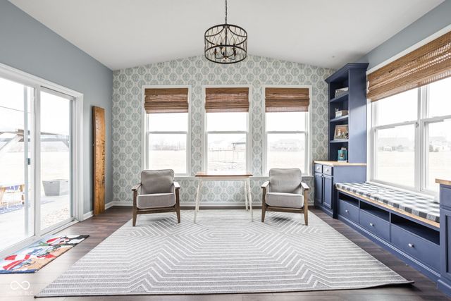 7720 Eagle Crescent Drive, Zionsville, IN 46077