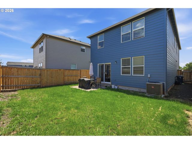 2611 26TH Loop, Springfield, OR 97477