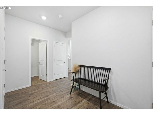 2611 26TH Loop, Springfield, OR 97477