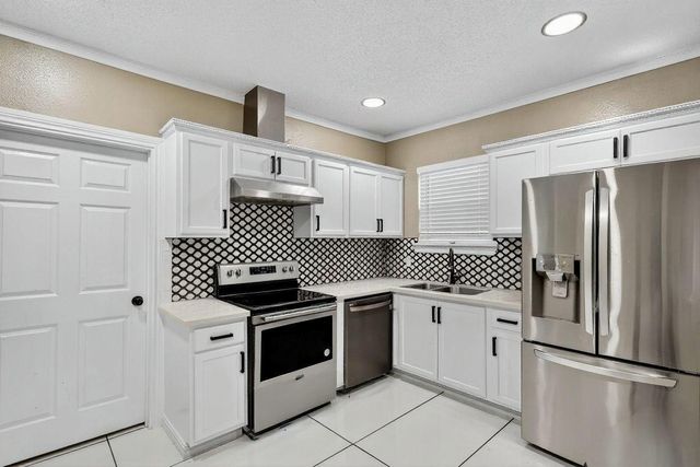 958 Conklin Street, Houston, TX 77088